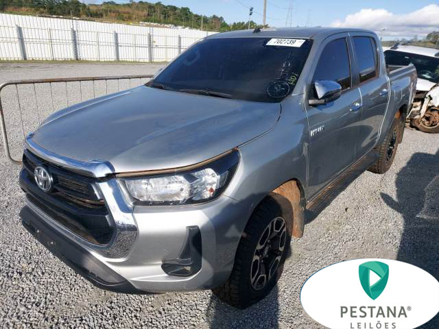 TOYOTA HILUX 2.8 21/21