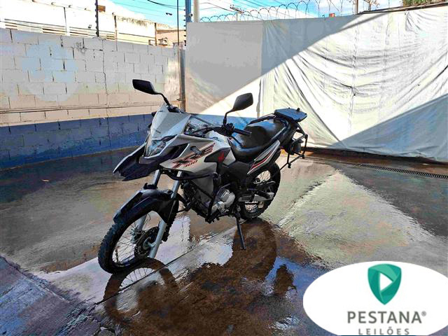 HONDA XRE 300 19/19