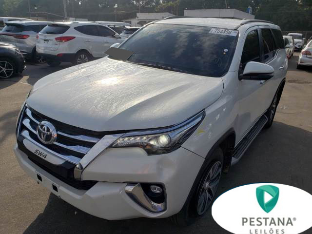 TOYOTA SW4 2.8 18/19