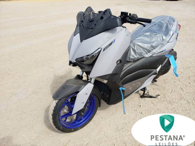 YAMAHA XMAX 22/22